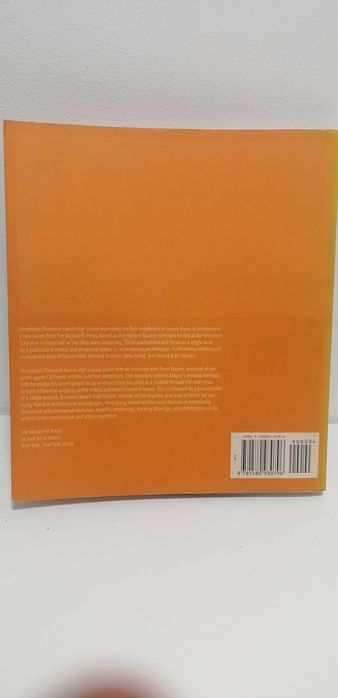 Morphosis- Diamond Ranch High School: Source Books in Architecture: 1