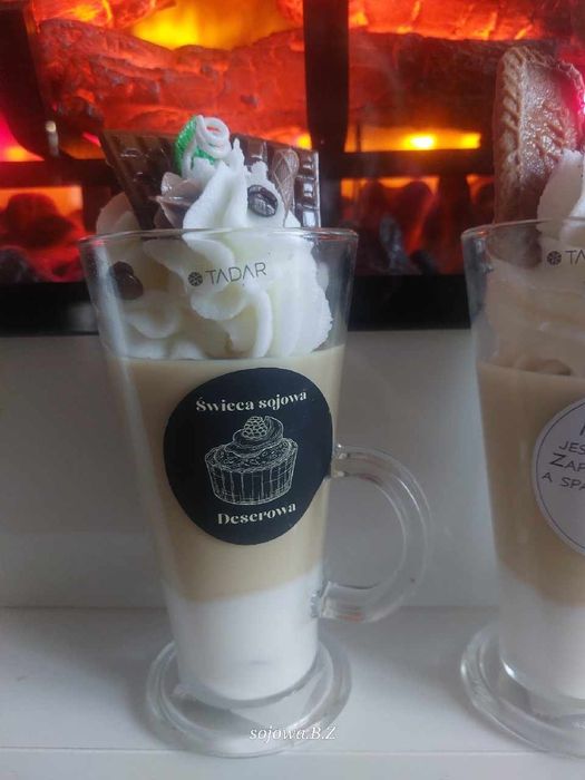 Świece sojowe latte