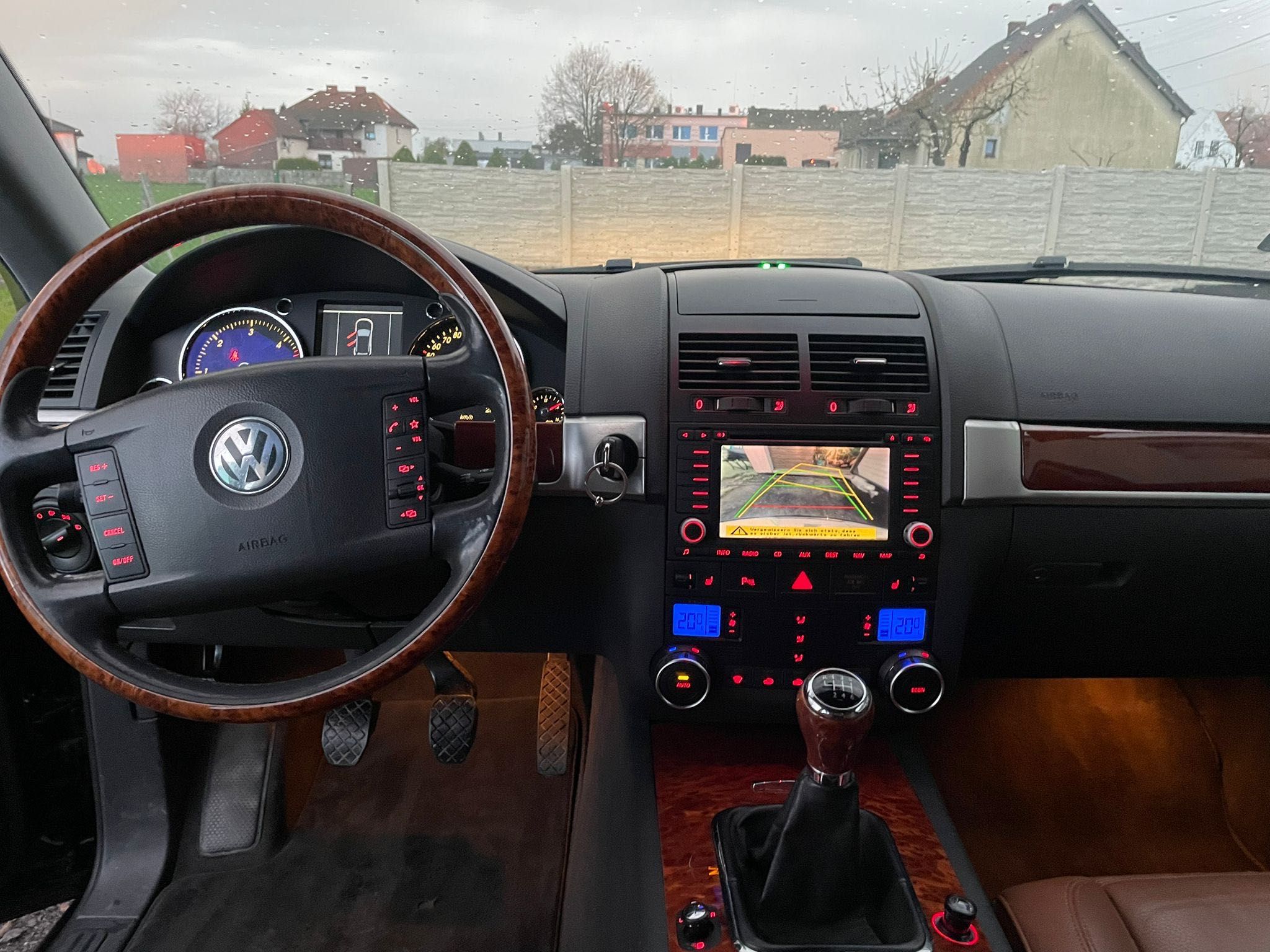 VW Volkswagen Touareg 3.0 TDI manual