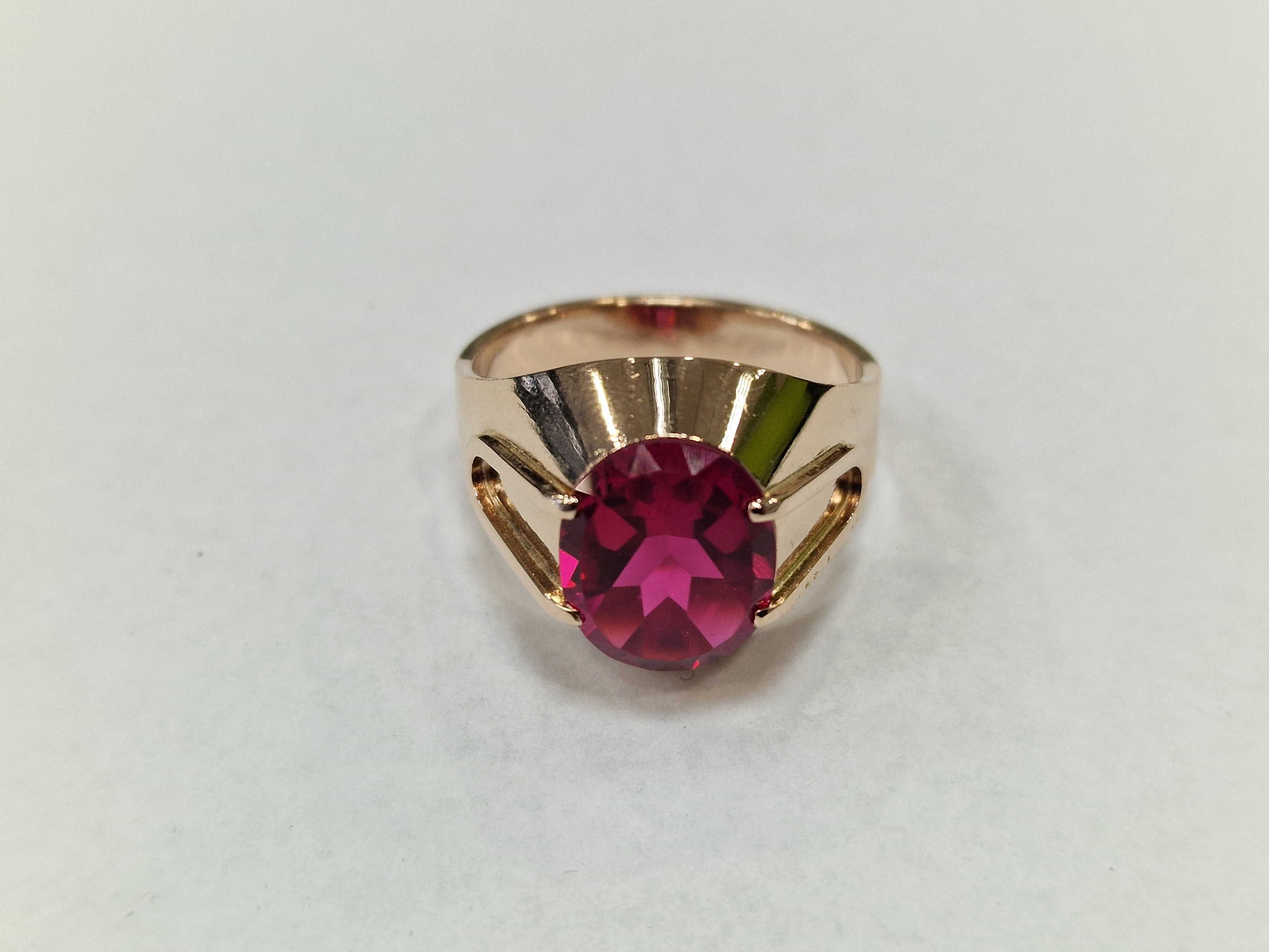 WARMET! Złoty sygnet/ 585/ 9.88 gram/ R24/ Rubin/ Warszawa 63-86