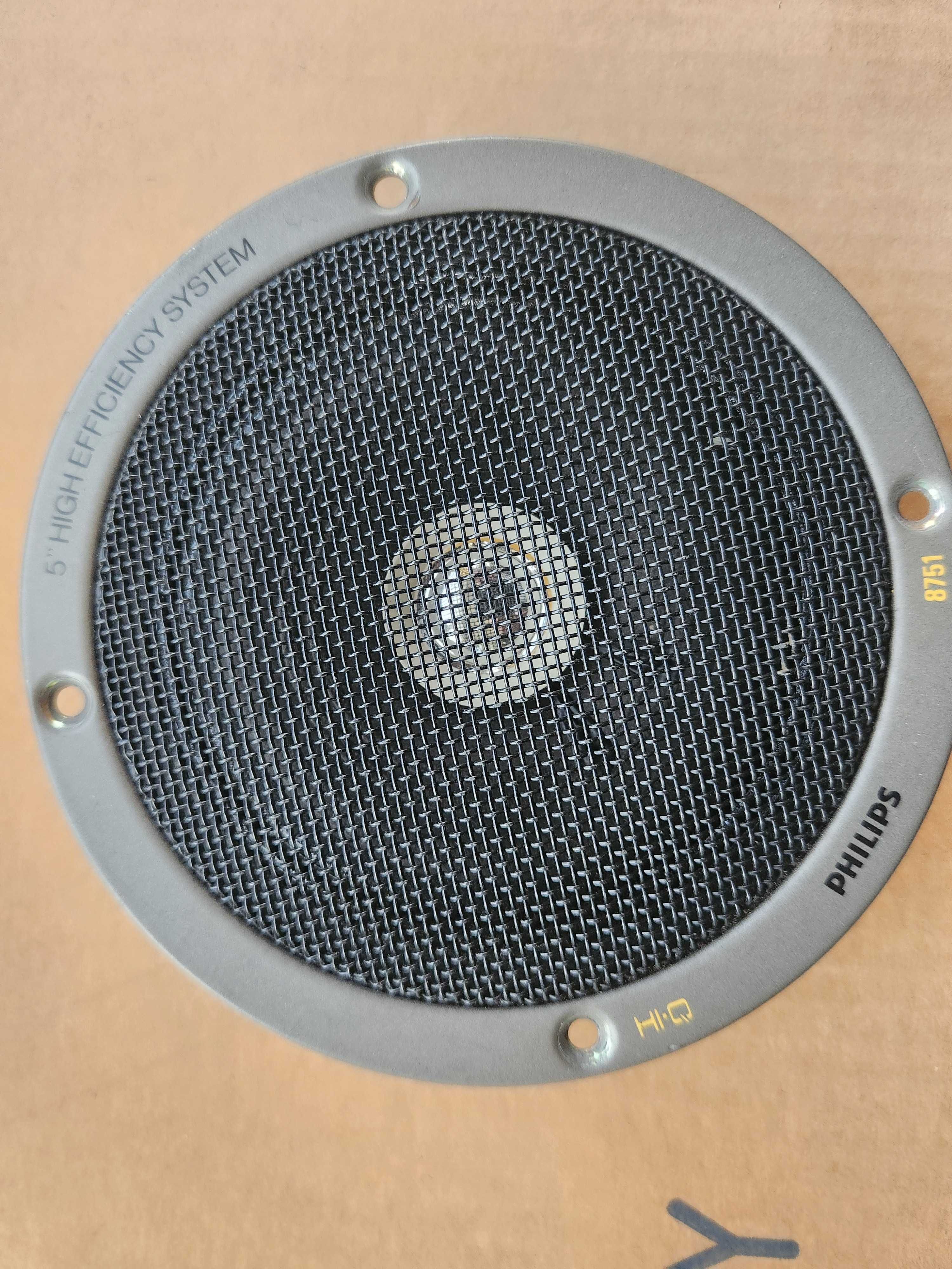 Автоприймач програвач CD дисків. Pioneer.  З колонками.