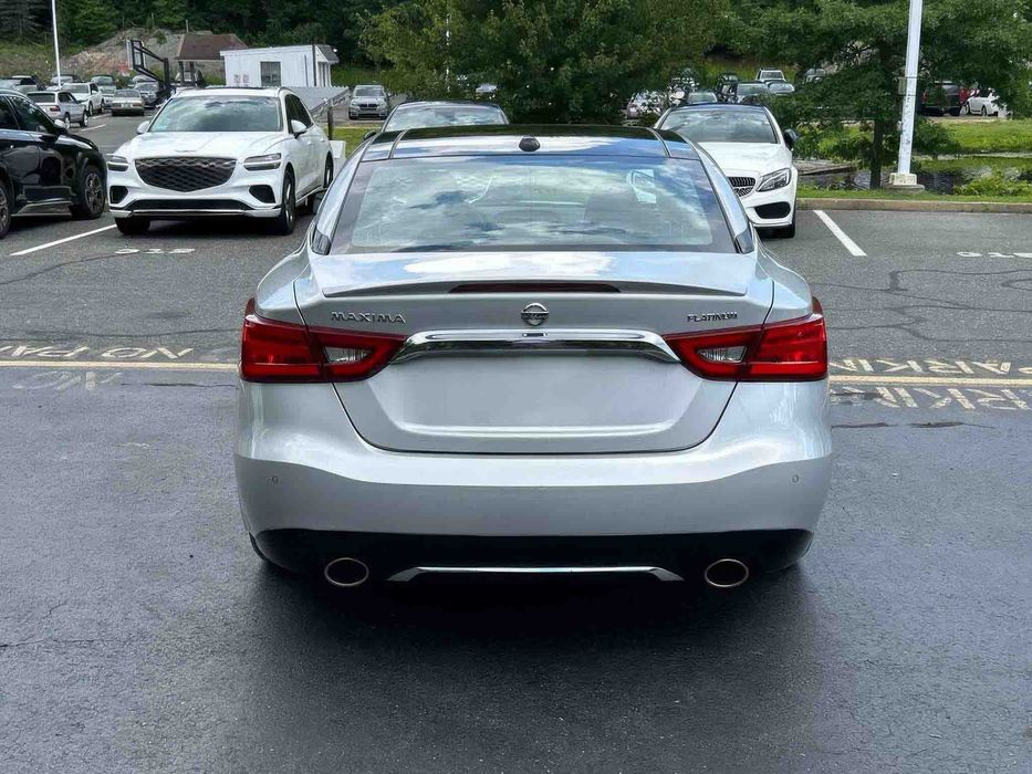 Nissan Maxima Platinum      2017