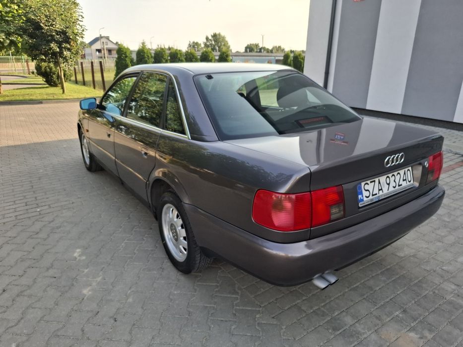 Audi A6 C4 2.6 V6 benzyna automat 119 tyś km