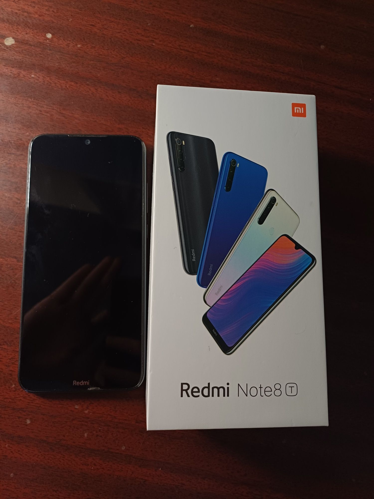 xiaomi redmi note 8t + чорний чохол телефон