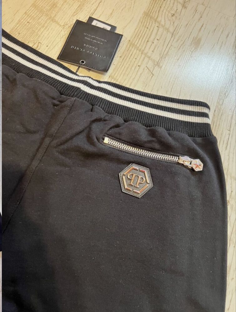 Стильні шорти бермуди Phillip Plein