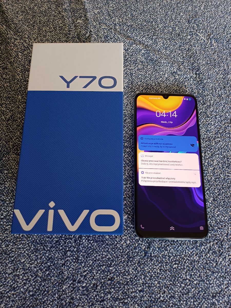 Smartfon VIVO Y70 8GB/128 GB czarny