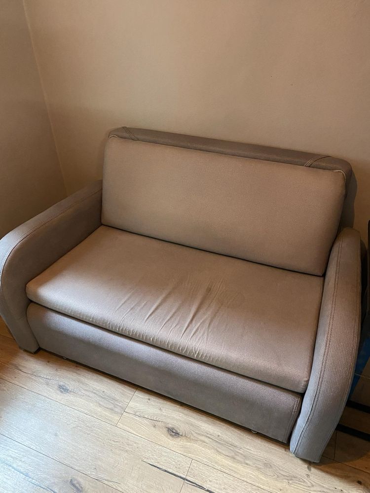 Sofa rozkladana 2-osobowa
