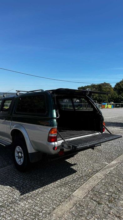 l200 strakar 4x4