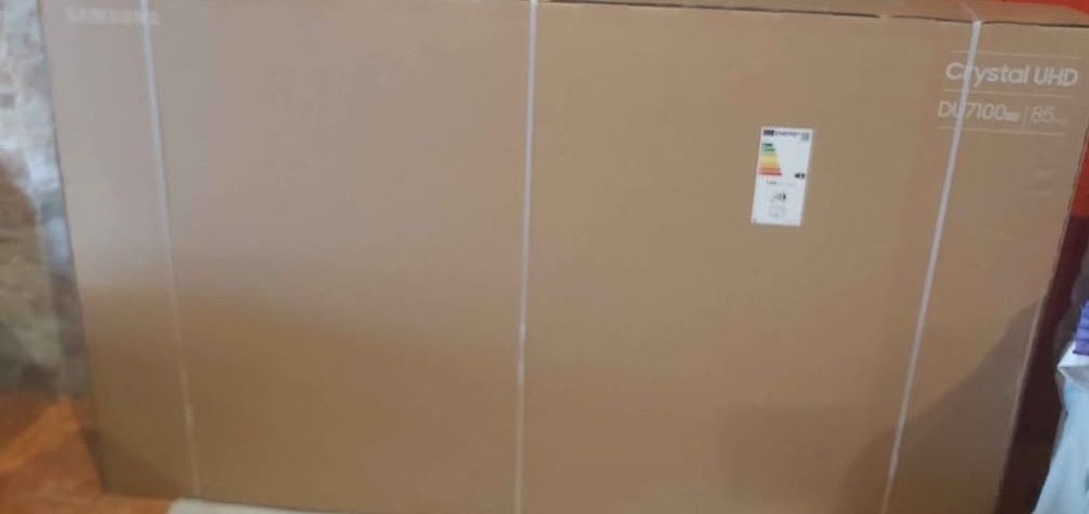 85 polegadas Smart TV !! Samsung