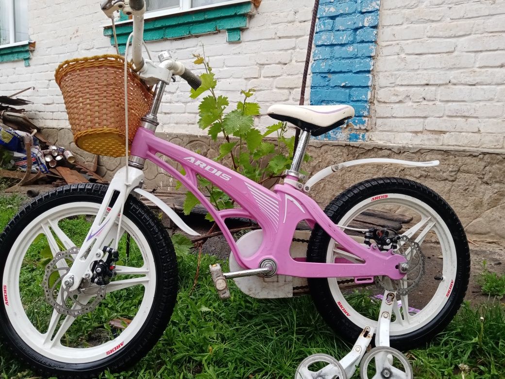 Продам велосипед для дівчинки