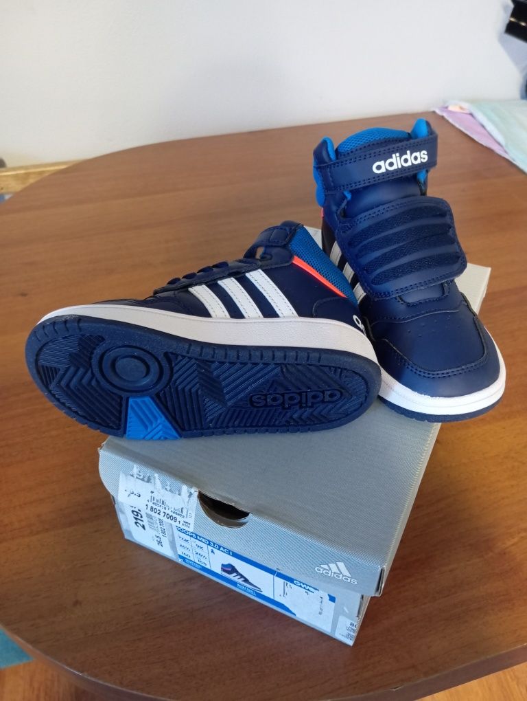 Buty chłopięce, botki, trzewiki Adidas r. 26,5