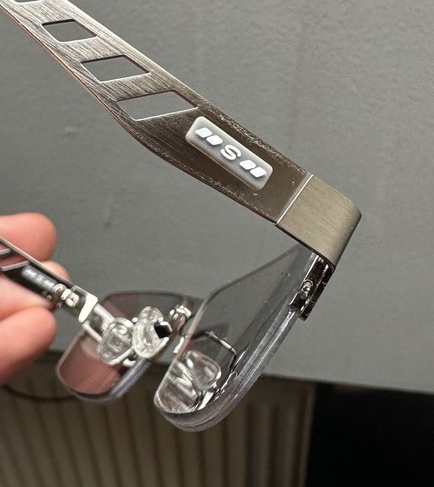 Okulary progresywne, fotochromy, metalowe, +2,5