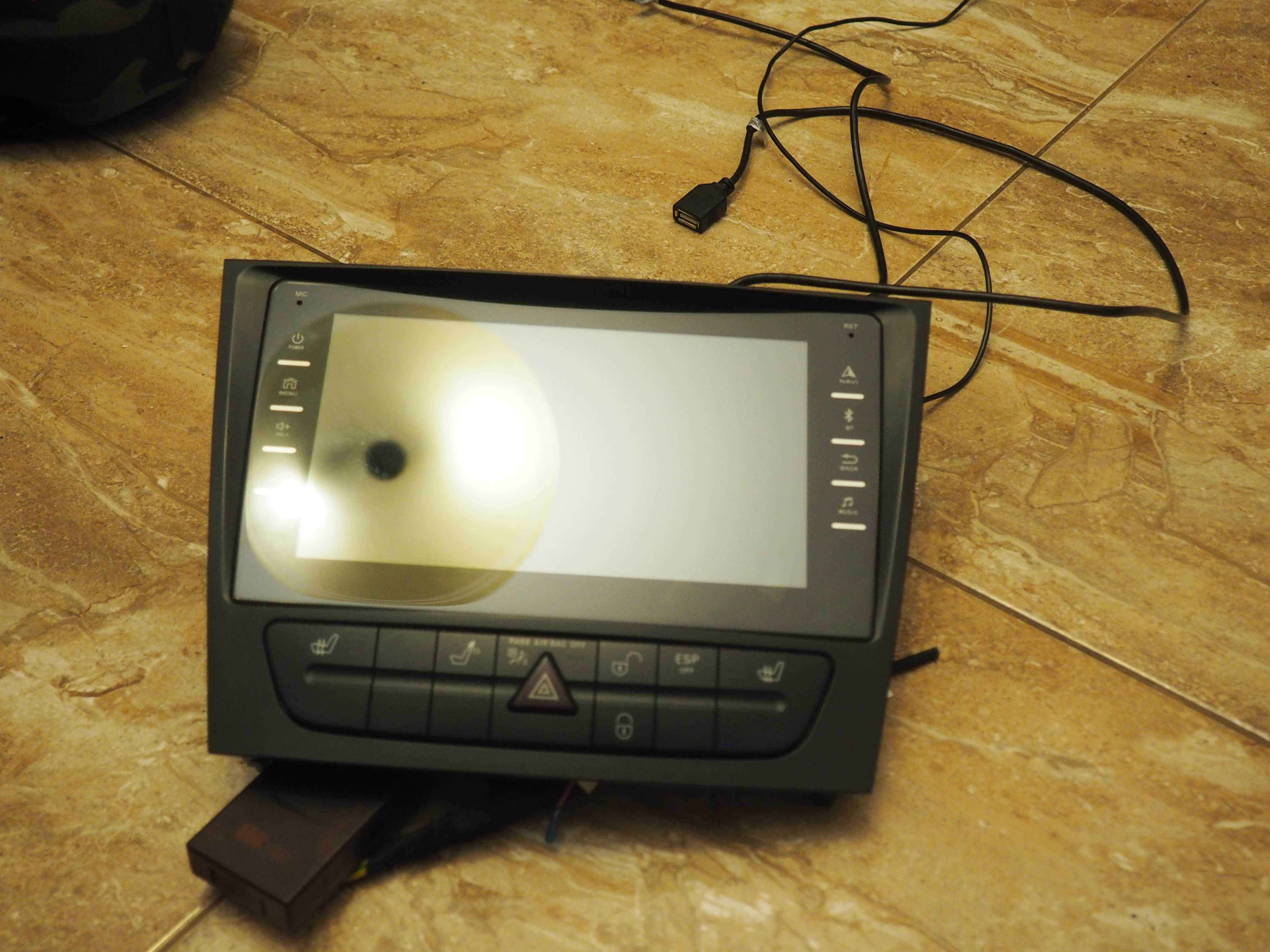 Radio CLS mercedes W211 W219 lift