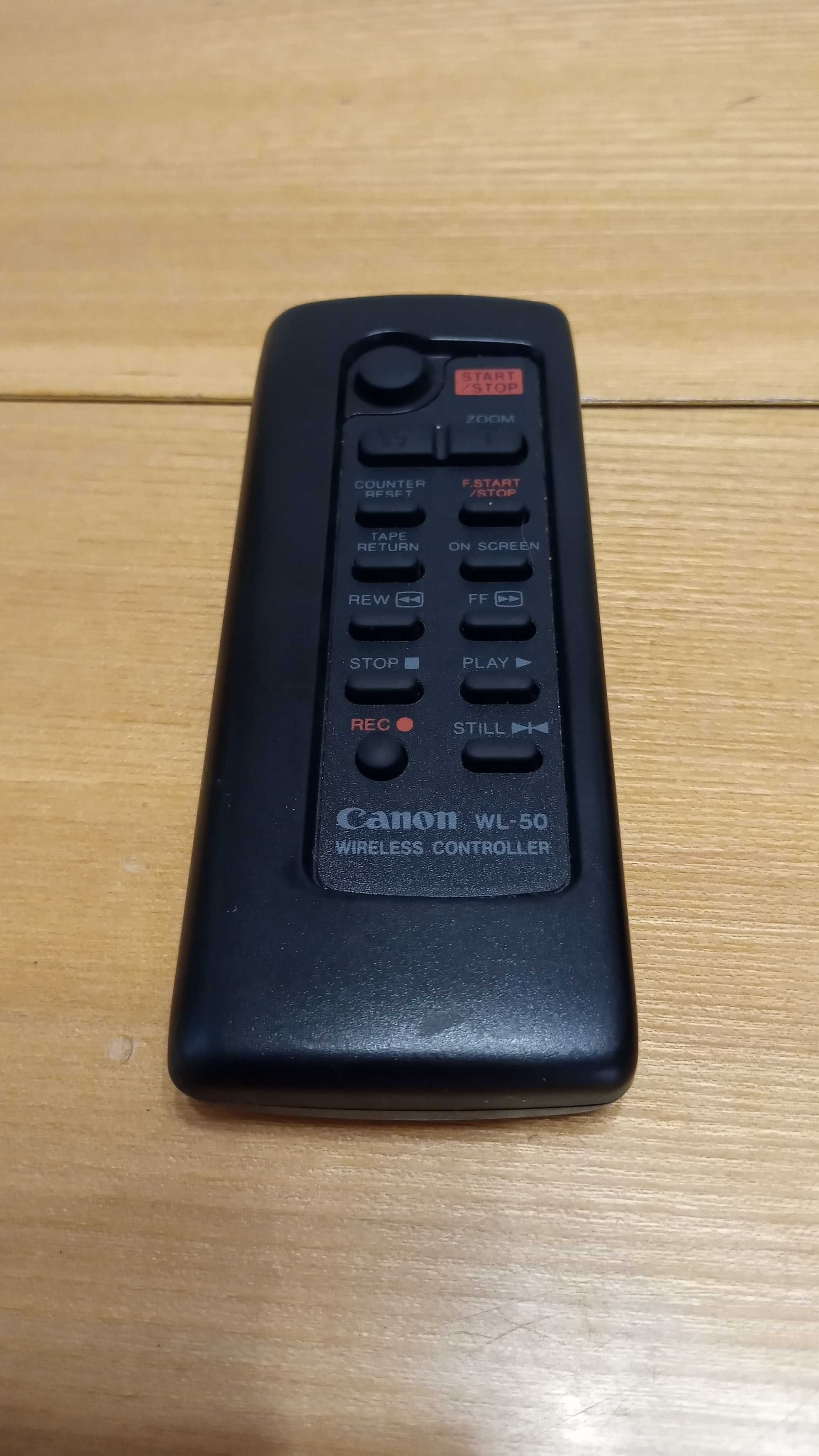 Продам видео камеру Canon Canovision E60