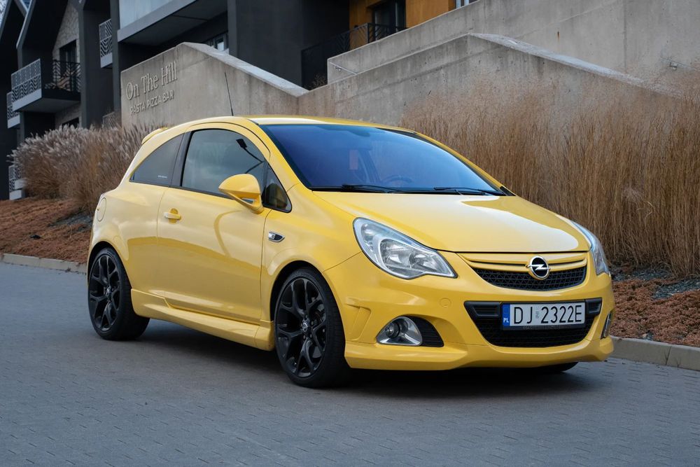 Opel Corsa Opel Corsa OPC 1.6 Turbo, bezwypadek