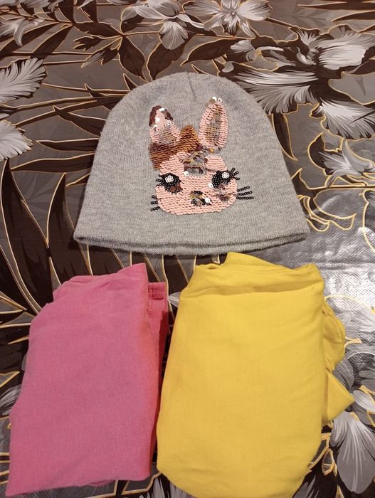 Czapka dziewcz. jes-zim z cekinami Pepco 54 +gratis