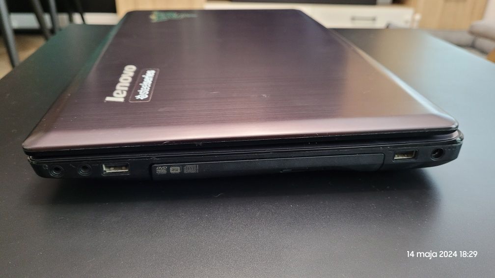 Laptop Lenovo Ideapad Z580