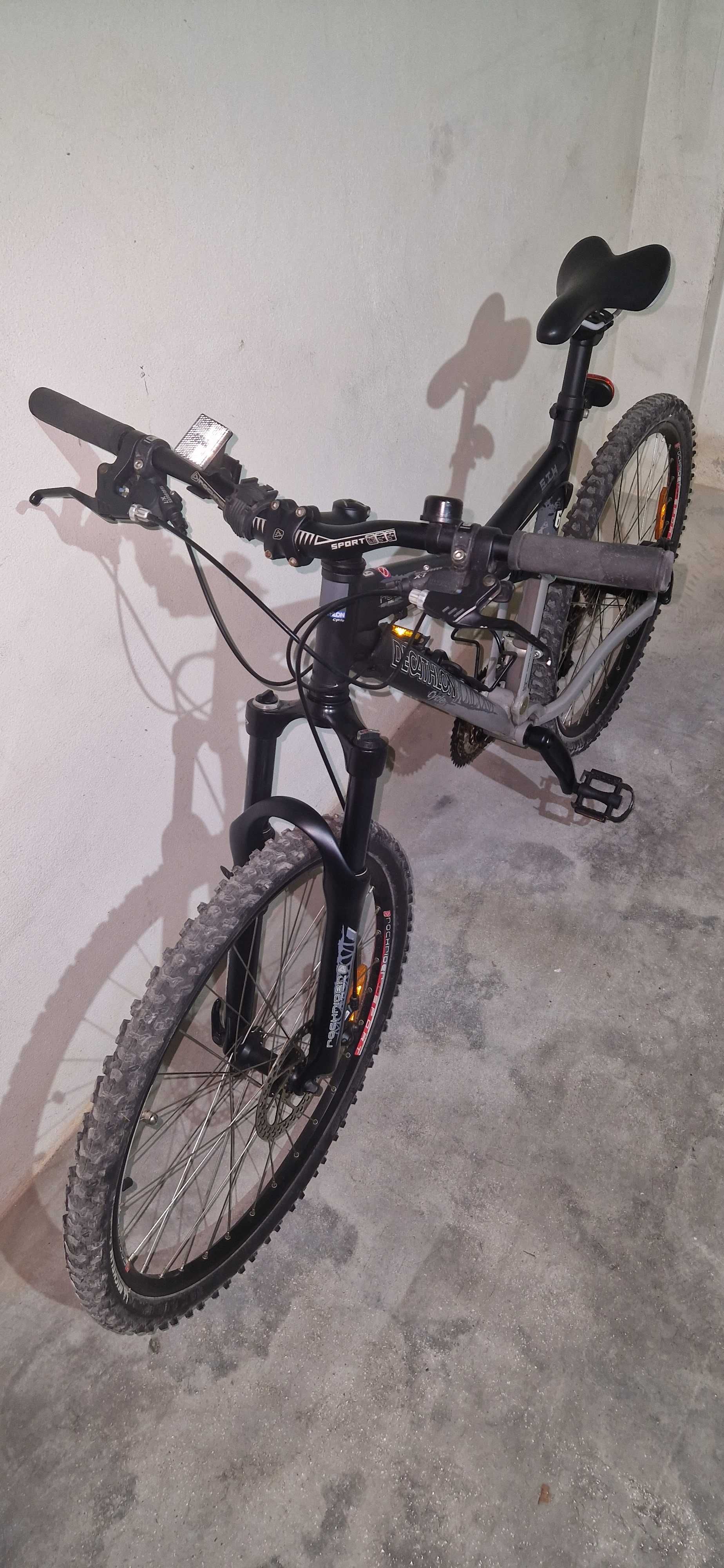 Bicicleta Rock Rider 6.3 + Capacete Specialized + Acessórios