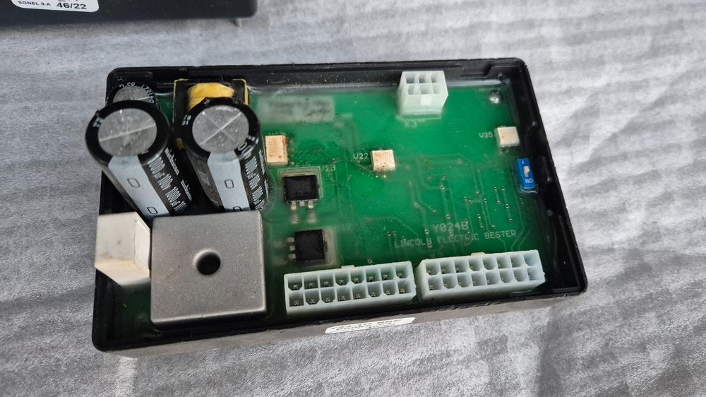 Moduł sterujący elektronika Lincoln Electric Bester Y​2​4-1G BBE NOWE