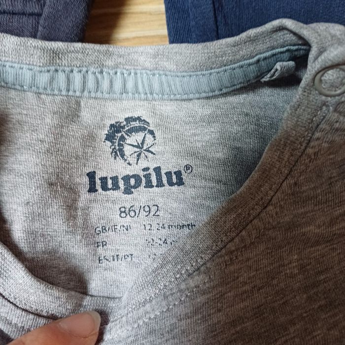 Spodnie dresy bluzka na rozmiar 86 dla chłopca