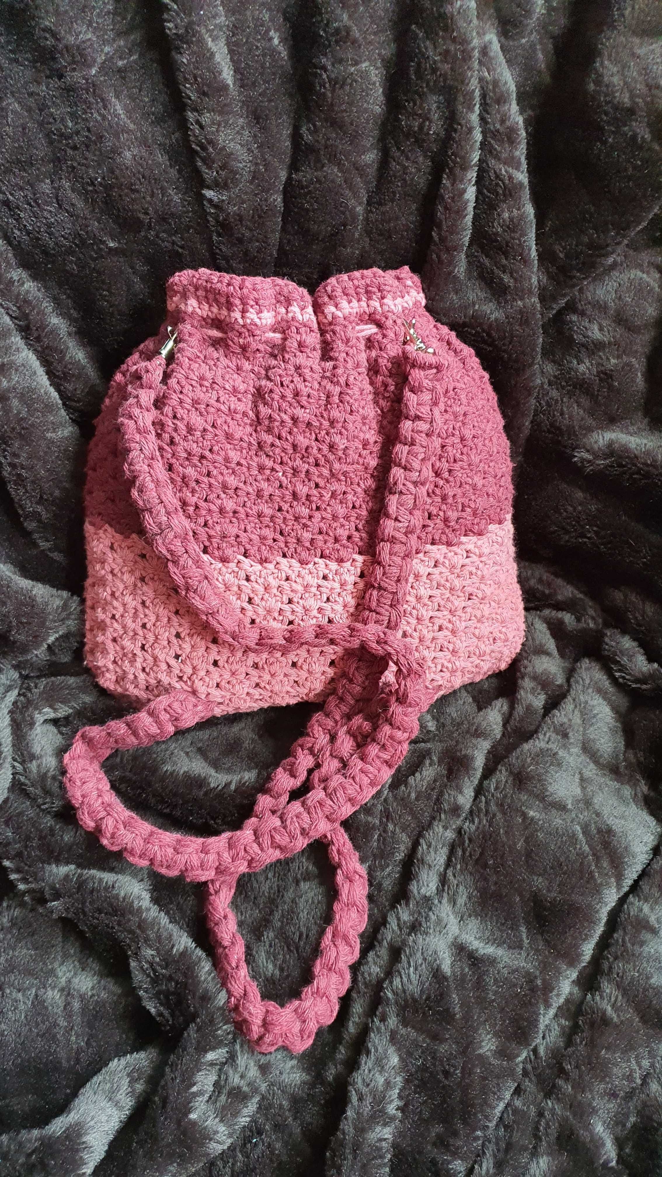 Plecaczek ze sznurka handmade
