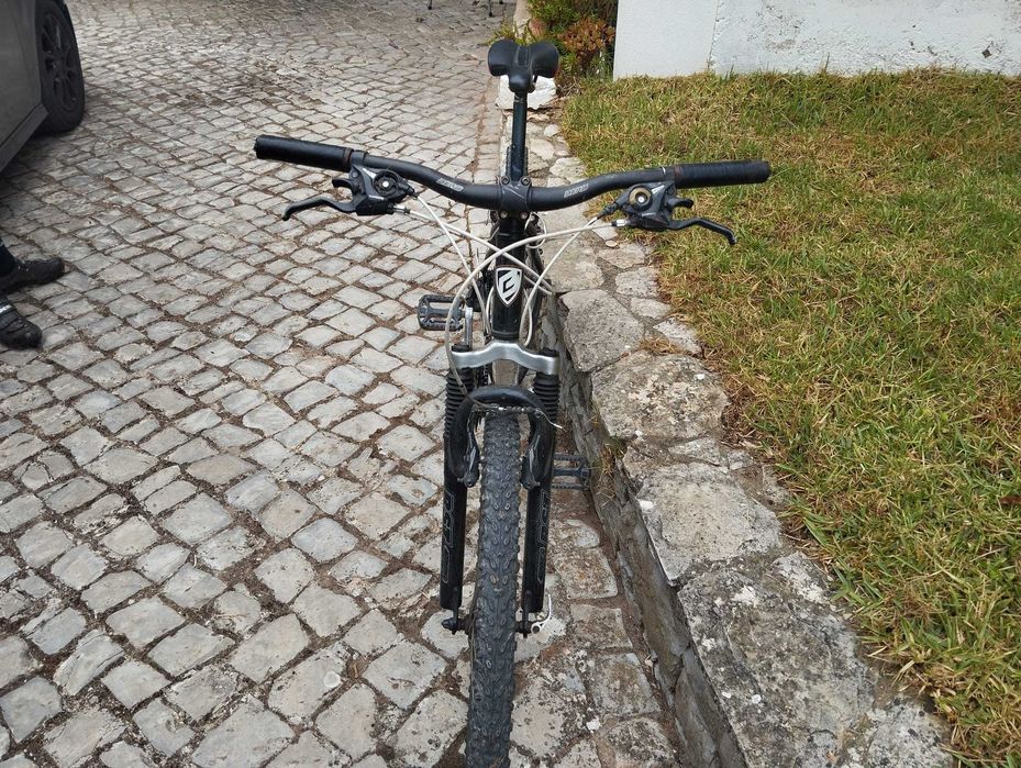 Bicicleta btt berg