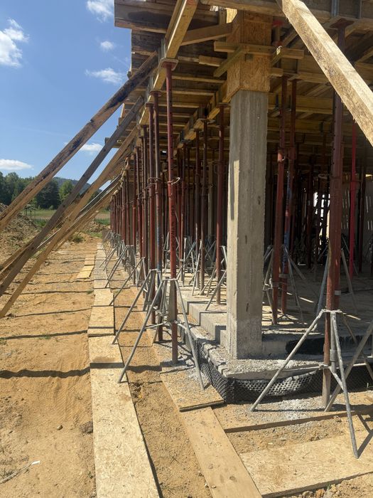 Wynajem stempli metalowych od 20 gr/szt doki korony trójnogi płyty