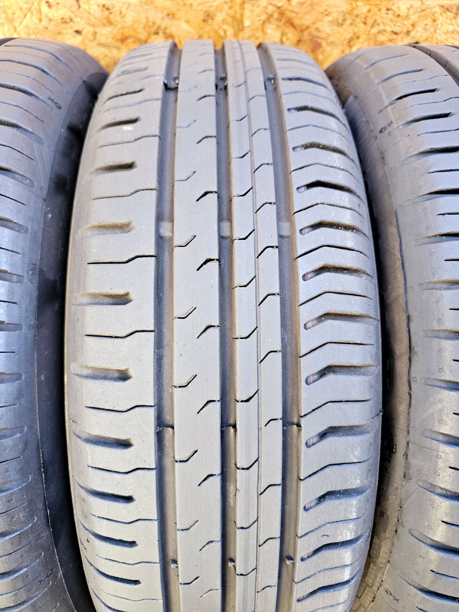 Idealne!!  7mm. 185/65 r15 Continental ContiEcoContact. 0517