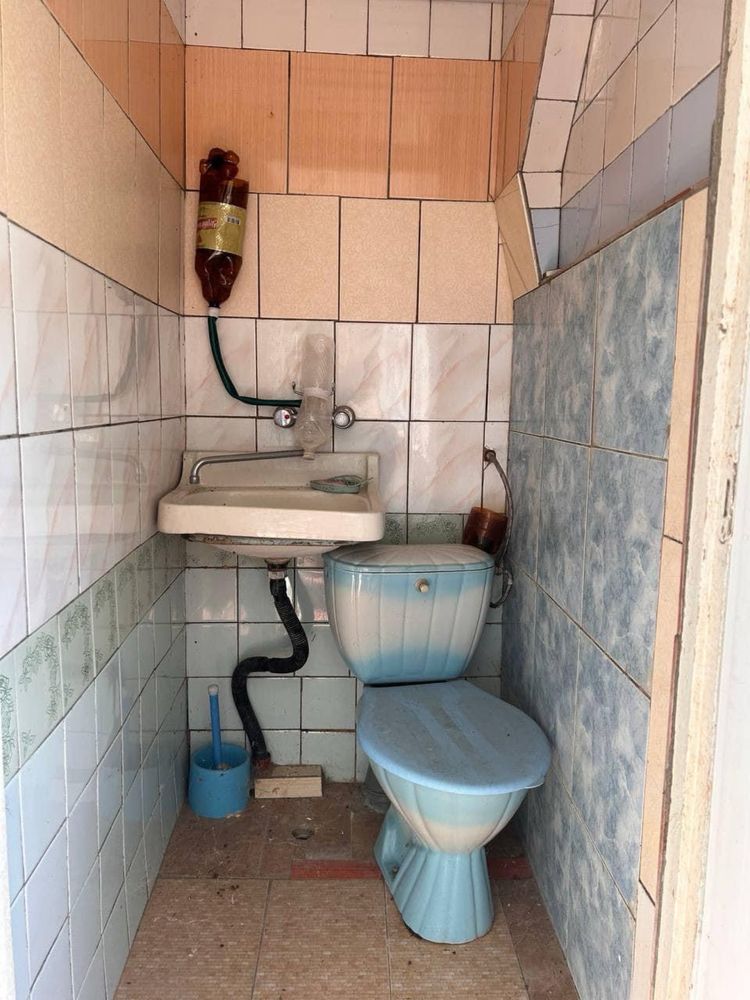 Продам дачний будинок