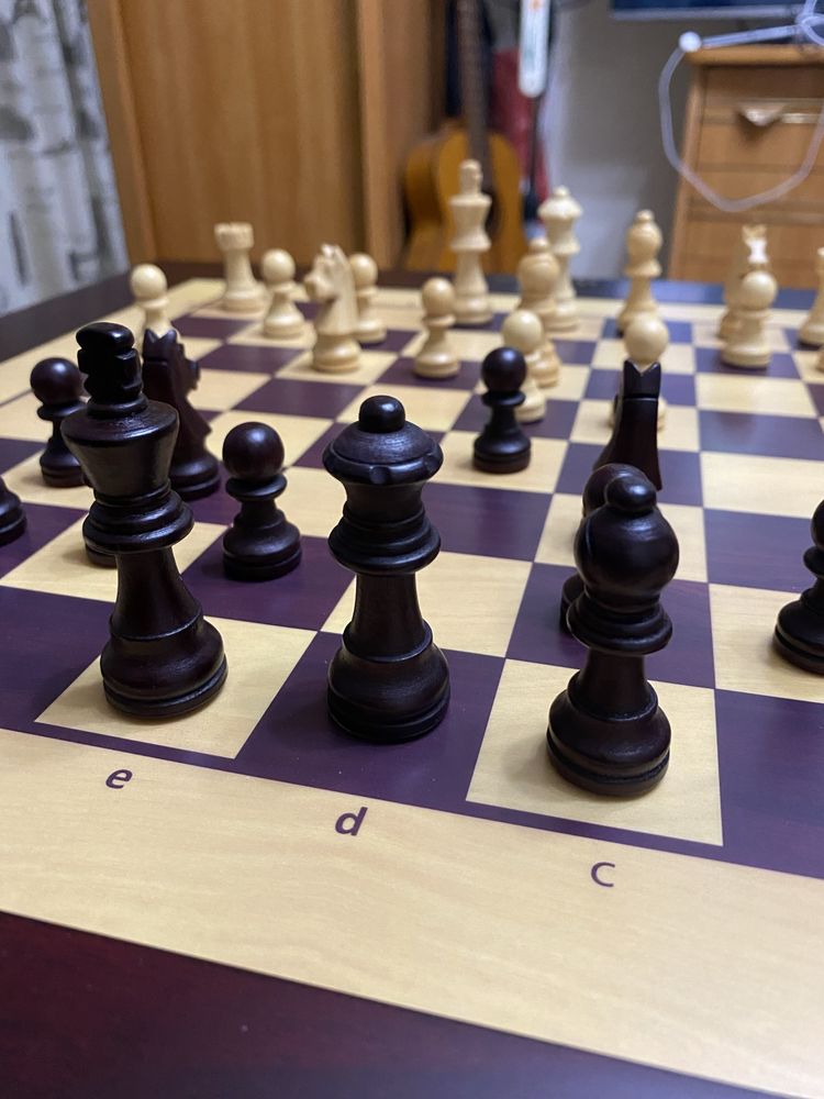 Square off Kingdom Set Chess with AI - шаховий комп'ютер UNPACKED