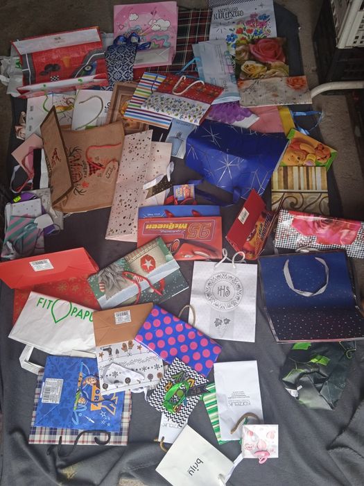 Torebki okolicznościowe na prezety