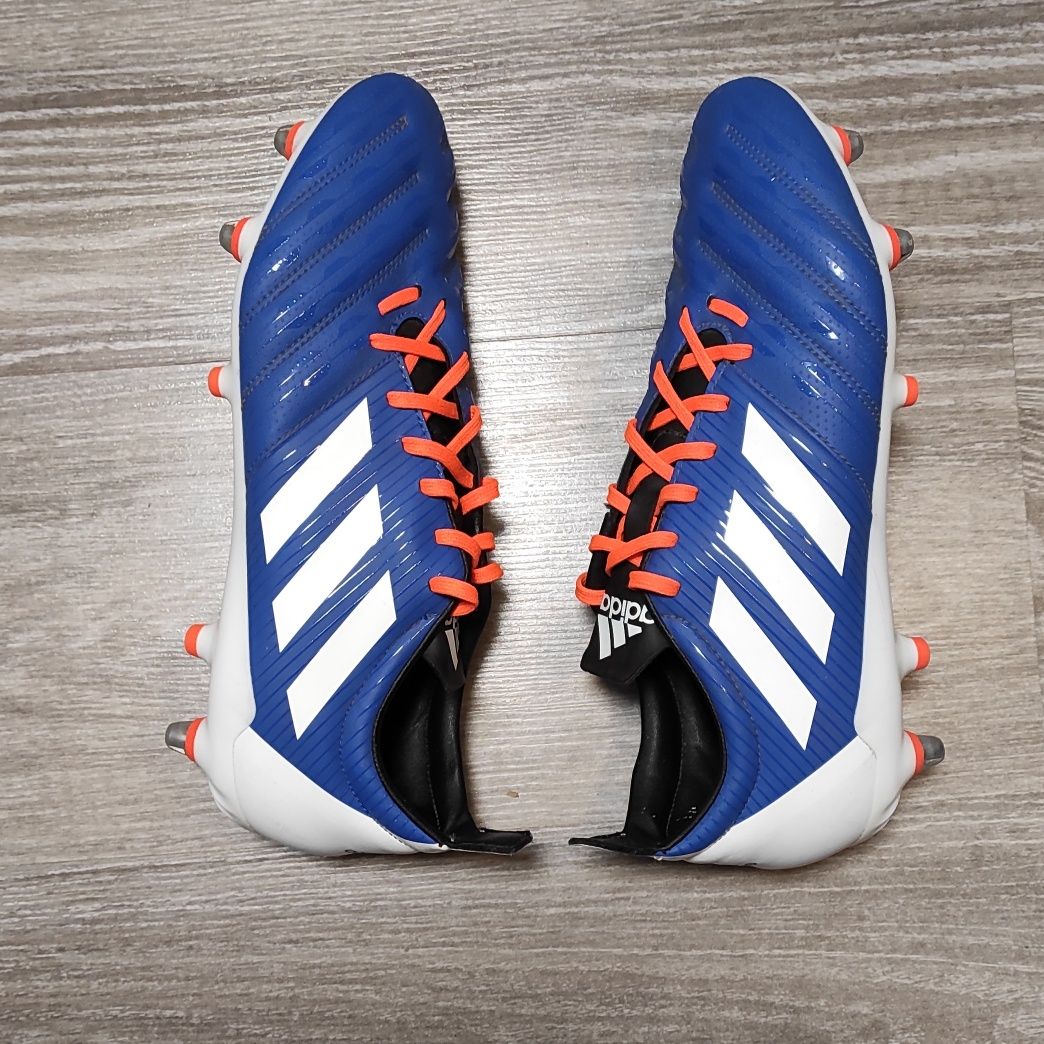 Adidas футбольні кросівки