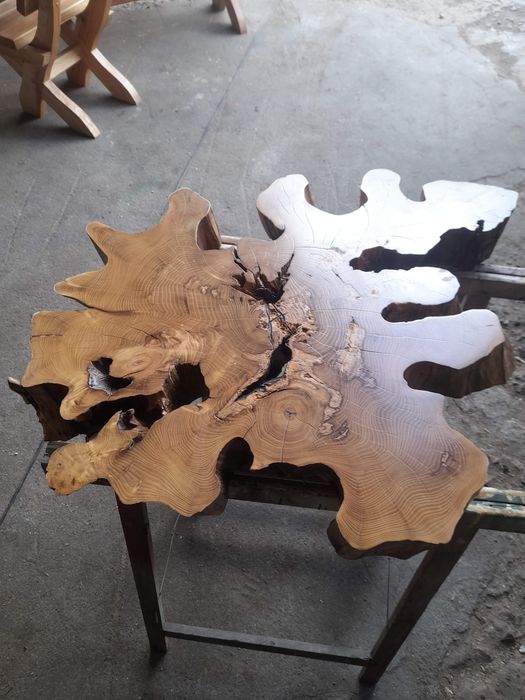 Plastry z drewna, stoliki