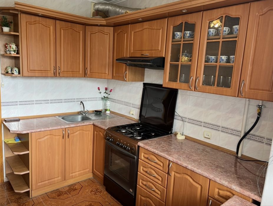 Здам 1к квартиру Ближня Озерна можлмво з твариною