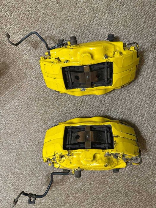 Передні супорта Mitsubishi EVO X