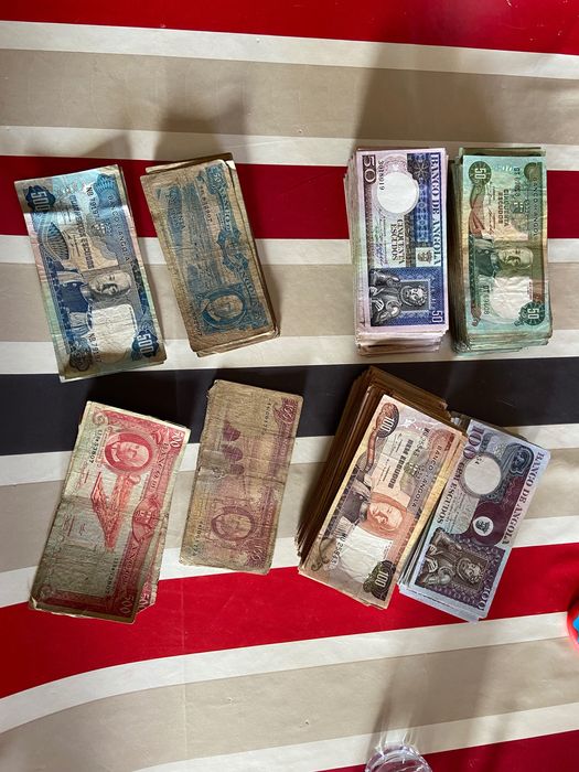 Notas Banco de Angola