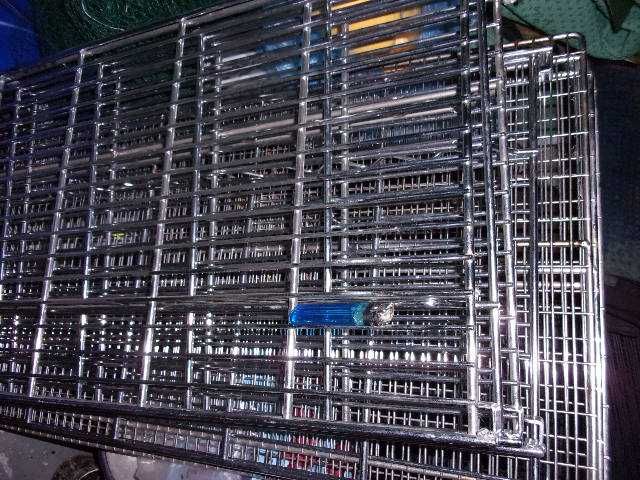 Słupek aluminiowy z gniazdkami