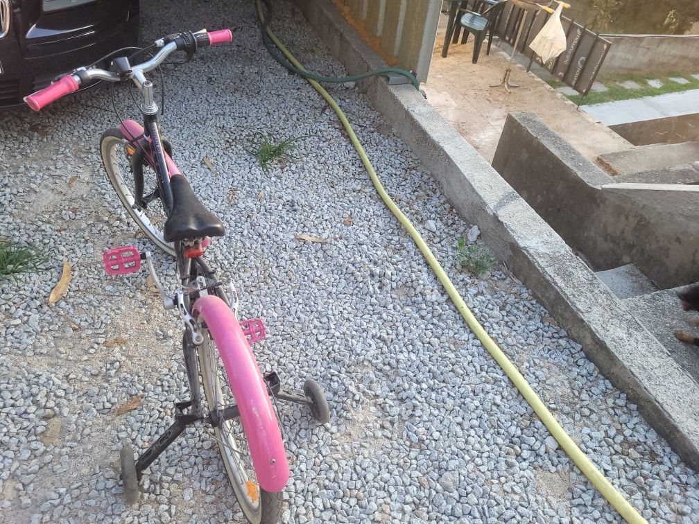 Bicicleta a partir de 6/ 7 anos