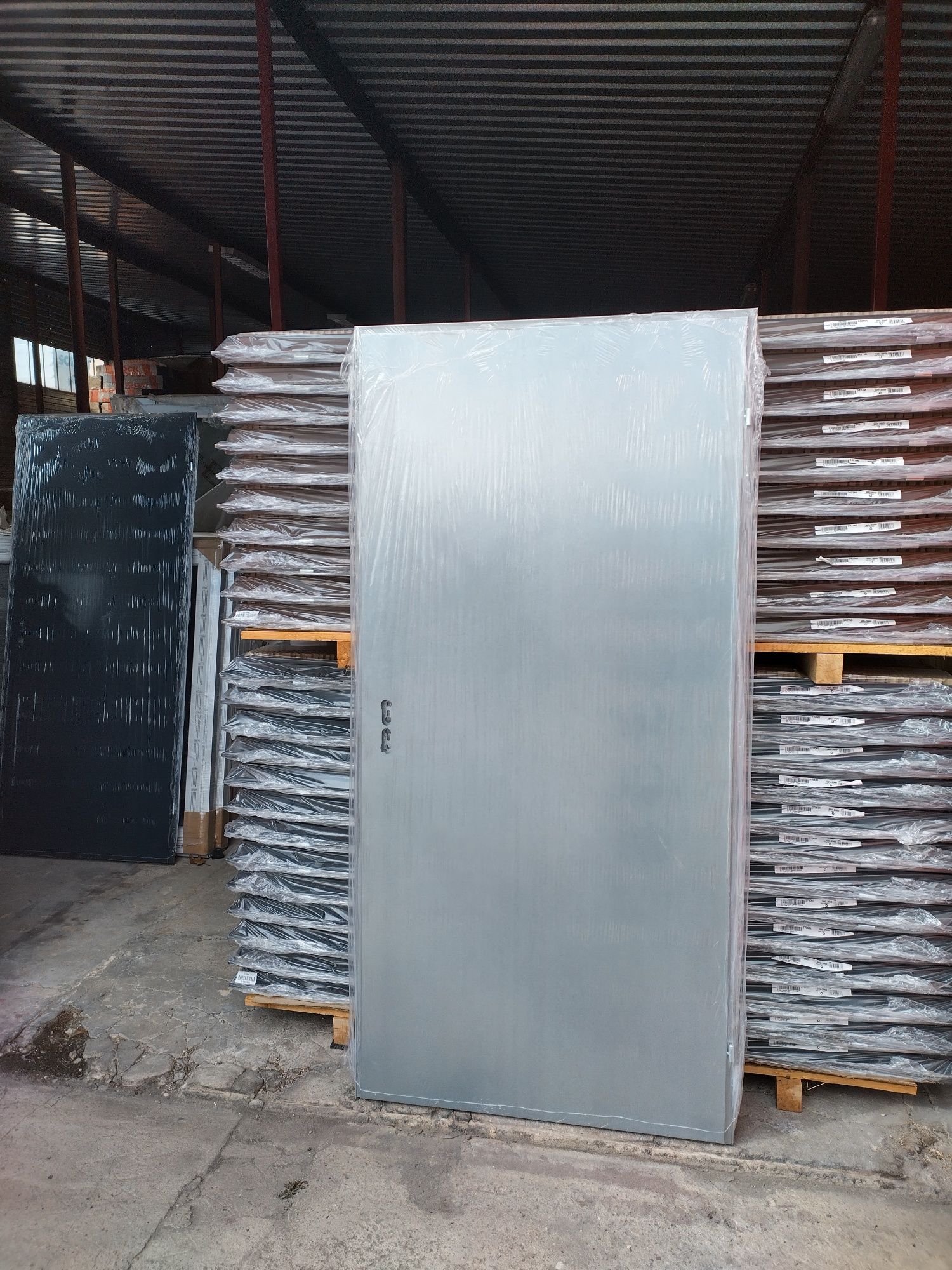 drzwi metalowe Hormann 90 L/P ocynkowane zewnętrzne 580 zł nowe