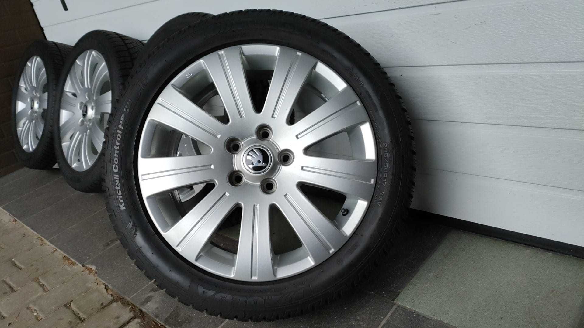 Koła Skoda Flash Octavia Superb 17'' 5x112 opony 205/50/17 OL1243R