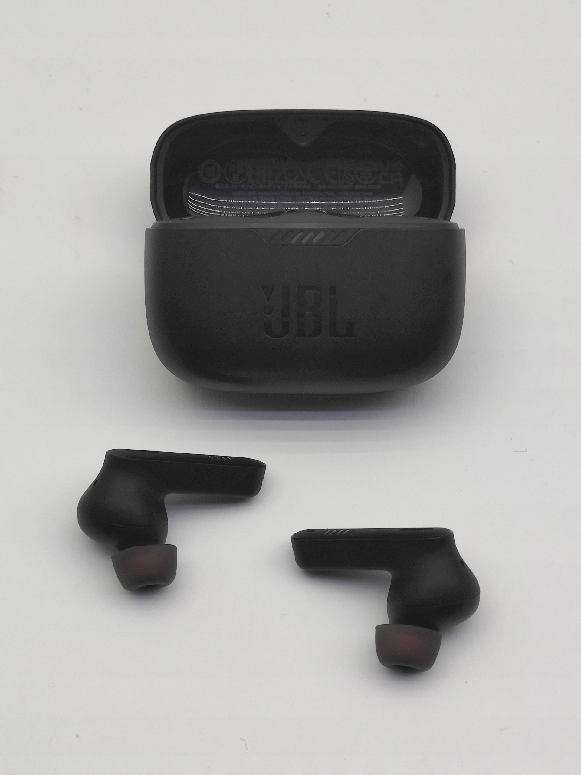 Słuchawki bezprzewodowe dokanałowe JBL Tune 230NC TWS