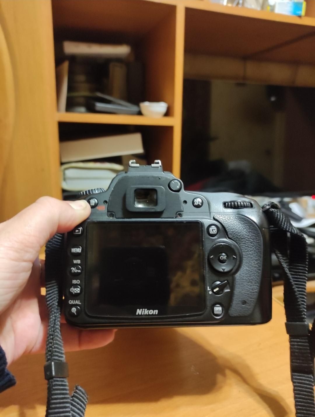 Продам Nikon D90