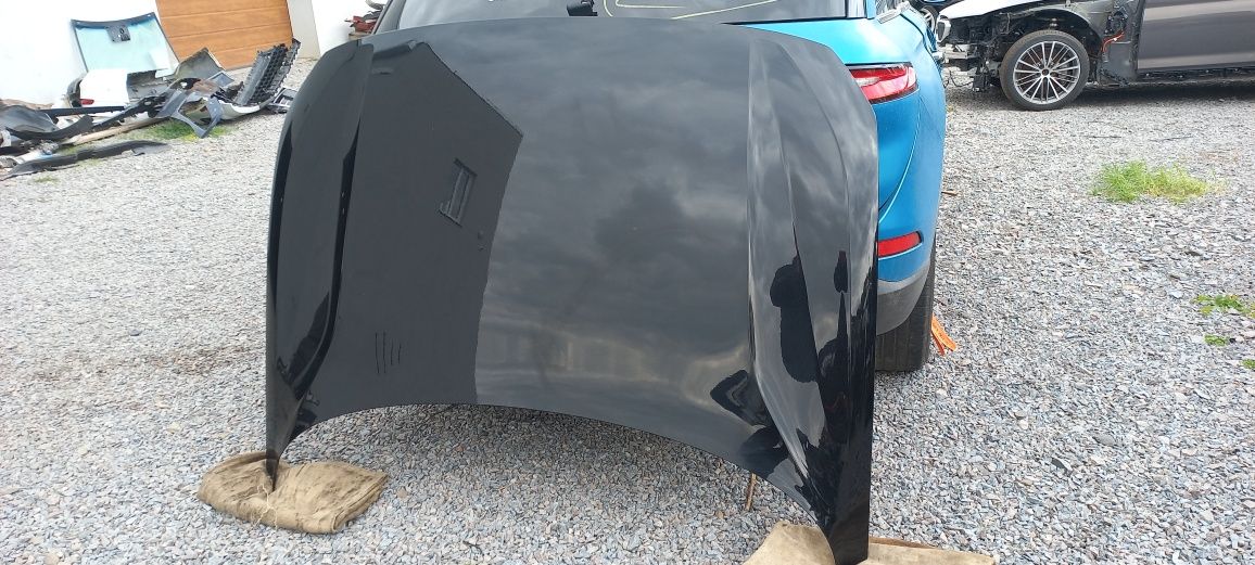 polestar 2 крило ліве  в колір..