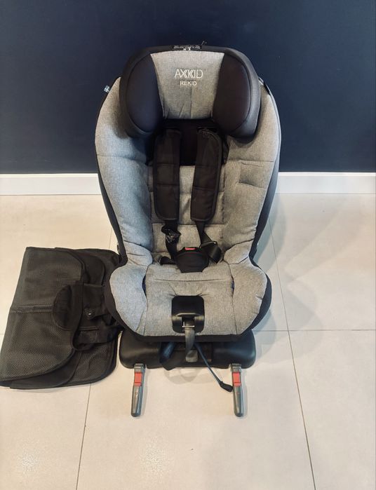 AXKID REKID fotelik RWF 9-25 kg