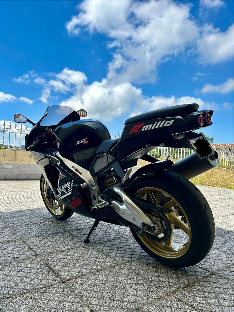 Aprilia RSV Mille 2003 (troco)