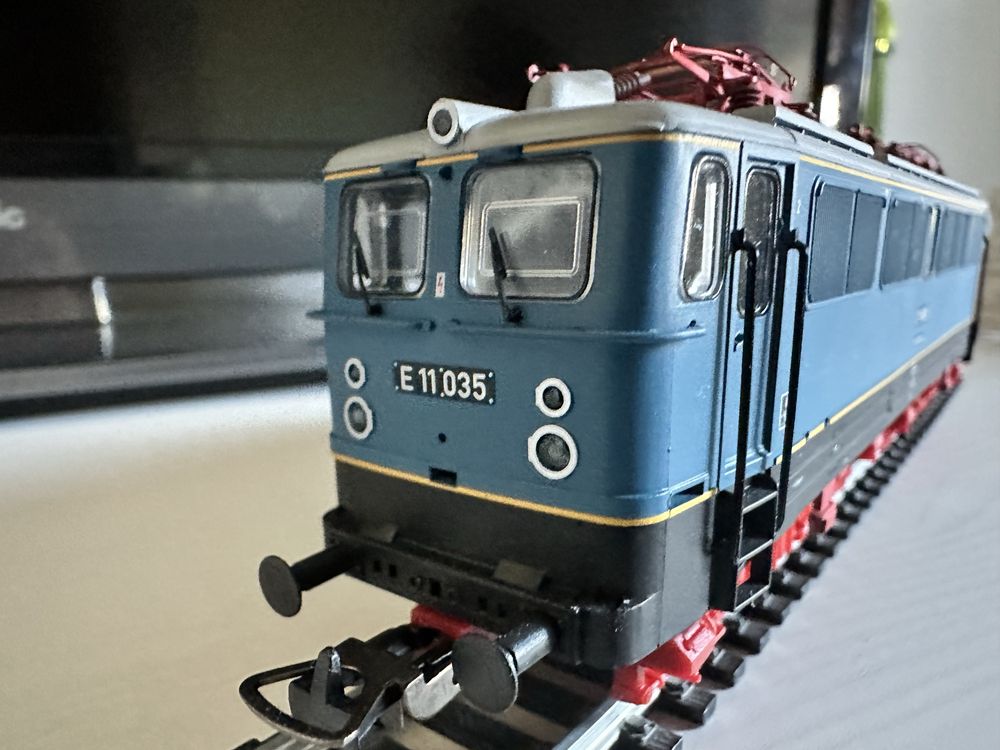 Elektrowóz Piko E211 S-Bahn Leipzig