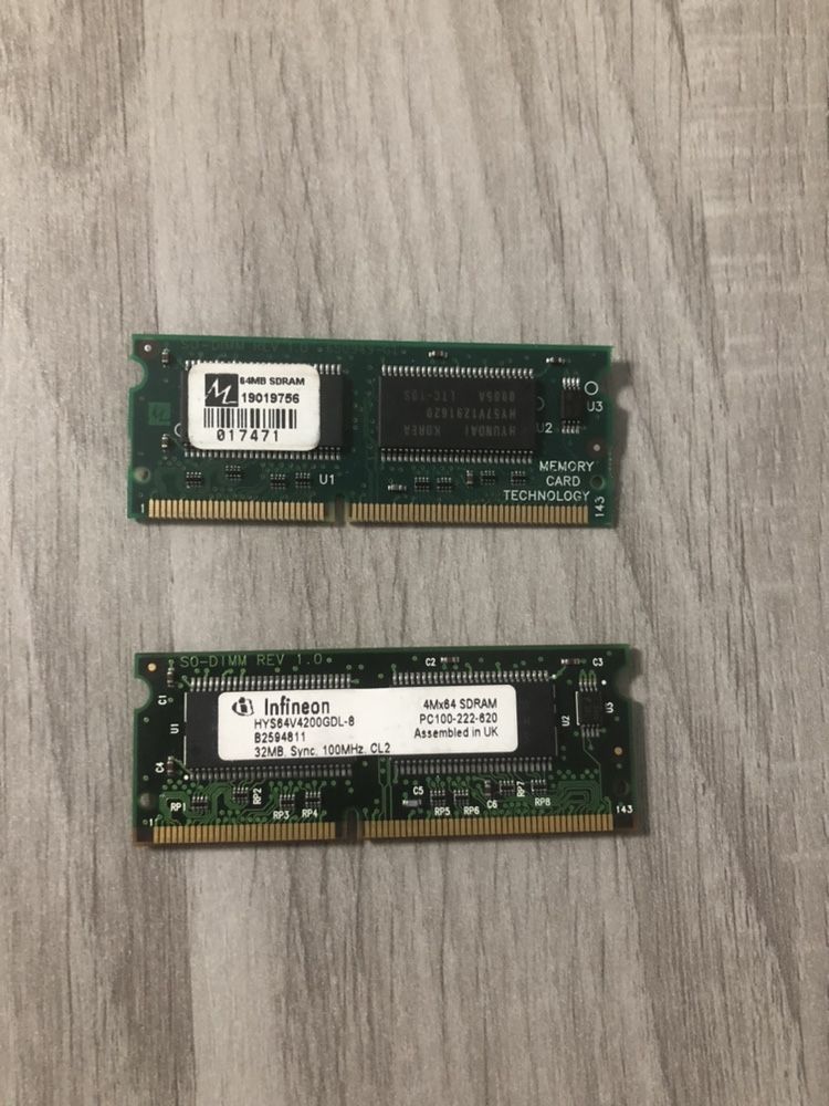 Memória SD RAM PC1 64MB