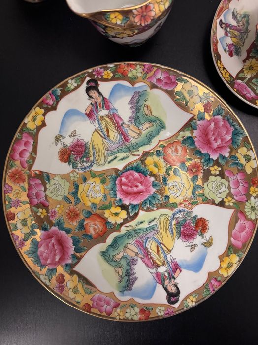 Kompletny chiński serwis do herbaty/kawy porcelana Famille Rose ST