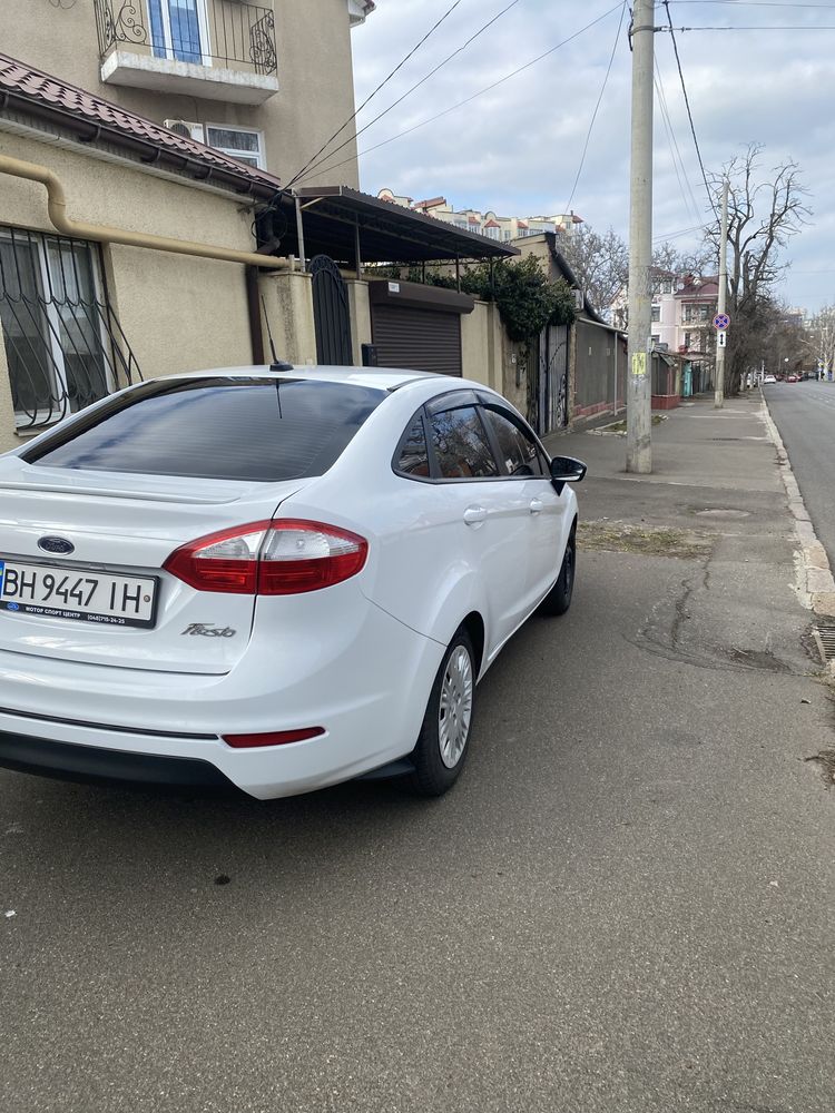 Продам экономичную машину