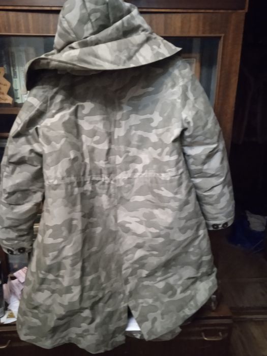 Это камуфляжная парка.